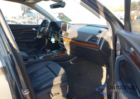 2018 Audi Q5 2.0T Premium/2.0T Tech Premium из США, поврежденный, VIN WA1ANAFY9J2013354